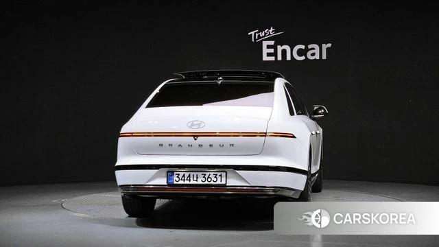 Hyundai Grandeur (GN7) id 4499355 из Кореи 30