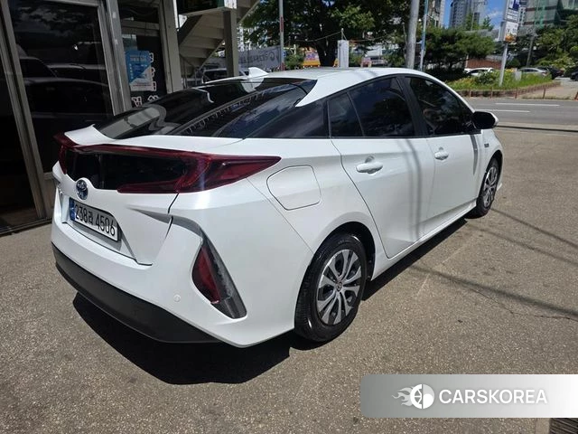 Toyota Prius Prime id 4414998 из Кореи 14