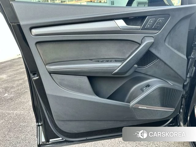 Audi Q5L Sportback id 4213168 из Китая 34