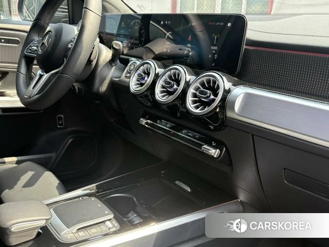 Mercedes-Benz GLB 2022 Темно-серый из Китая, фото 5