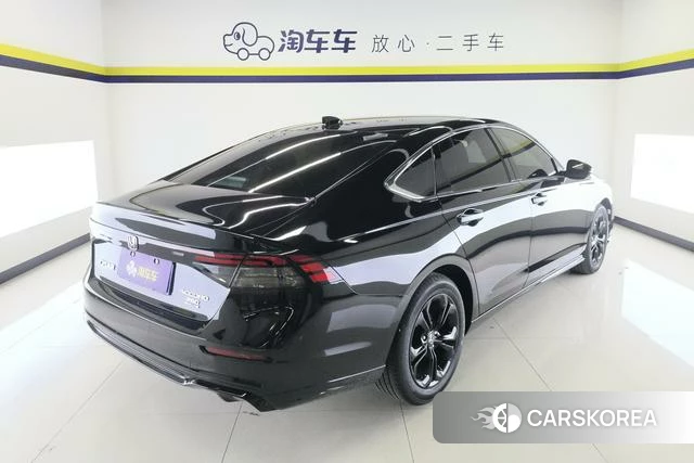 Honda Accord id 4222339 из Китая 11