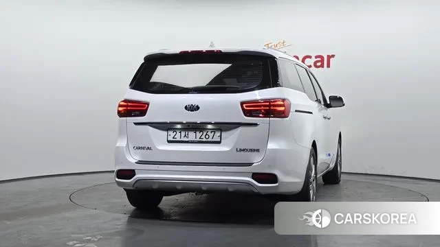 Kia The New Carnival id 3666930 из Кореи 14