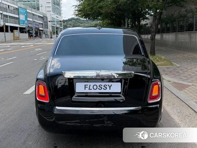 Rolls-Royce Phantom id 4477358 из Кореи 14