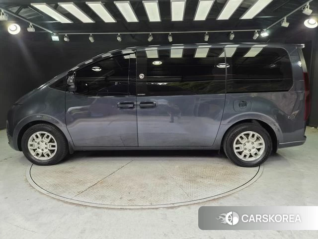 Hyundai Staria id 4936102 из Кореи 14