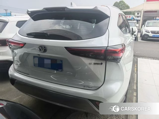 Toyota Highlander 2023 Белый из Китая, фото 6
