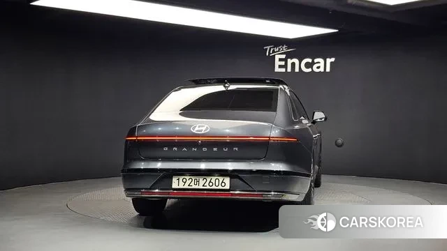 Hyundai Grandeur (GN7) id 3002545 из Кореи 14