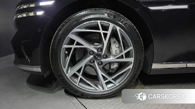 Genesis G90 (RS4) id 4898148 из Кореи 32