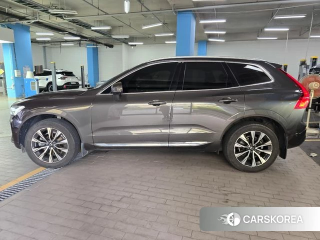 Volvo XC60 second Generation 2023 Цвет тростника из Кореи, фото 4