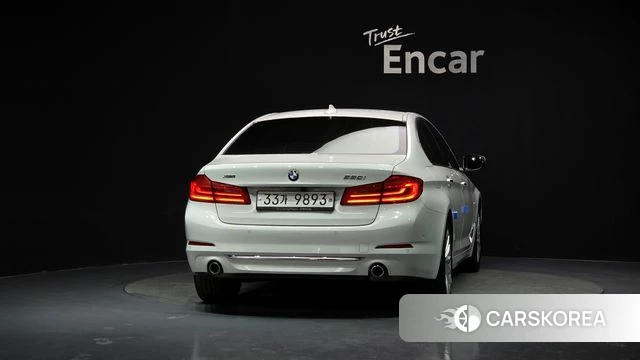 BMW 5 Series (G30) id 4331685 из Кореи 14