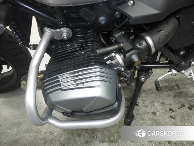 Engine photo