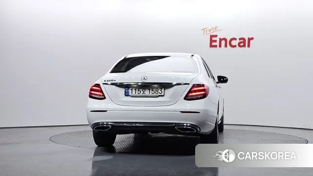 Mercedes-Benz E-Class W213 id 3547699 из Кореи 14