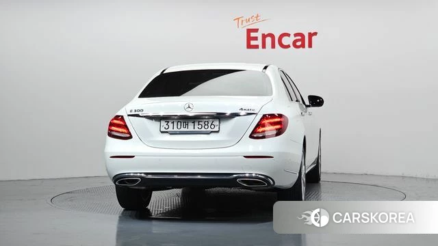 Mercedes-Benz E-Class W213 id 4581419 из Кореи 26