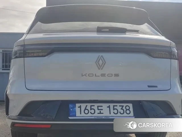 Renault Korea (Samsung) Grand Coleos 2024 Жемчужный цвет из Кореи, фото 4
