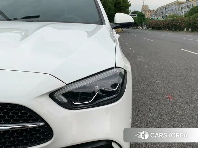 Mercedes-Benz Class C id 3968848 из Китая 26
