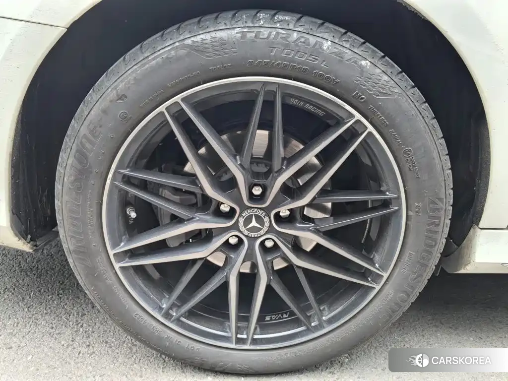 Mercedes-Benz E-Class 2023 Белый из Китая, фото 4