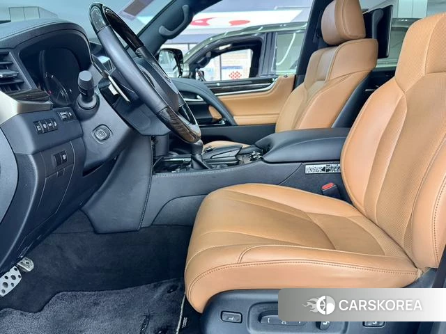 Lexus LX id 4333750 из Китая 7