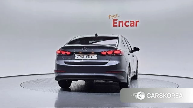 Hyundai Avante AD id 4246103 из Кореи 26