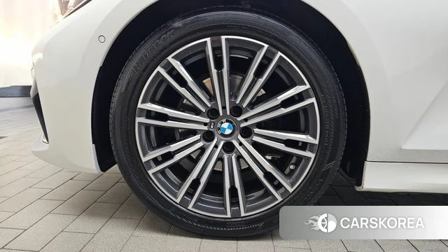 BMW 3 Series (G20) id 4899574 из Кореи 27