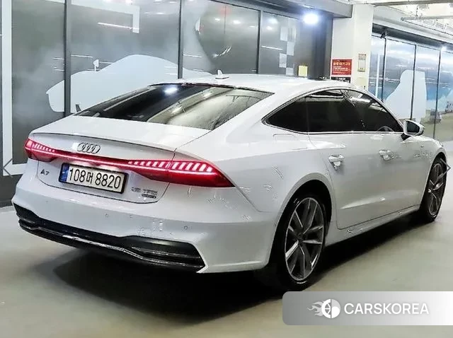 Audi A7 (4K) id 3557192 из Кореи 7