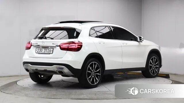 Mercedes-Benz GLA-Class X156 id 3129297 из Кореи 14