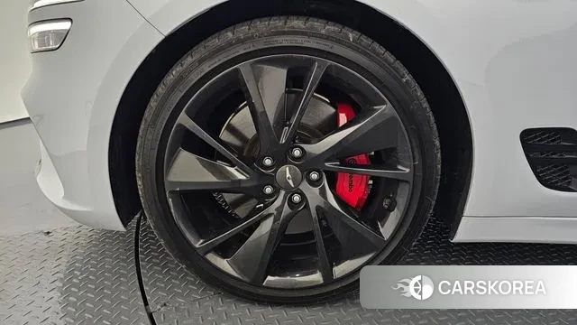 Genesis The New G70 id 3555878 из Кореи 14