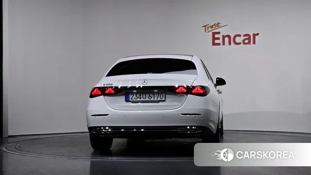 Mercedes-Benz E-Class W214 id 3477254 из Кореи 14