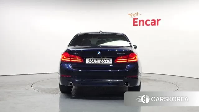 BMW 5 Series (G30) id 3641217 из Кореи 14