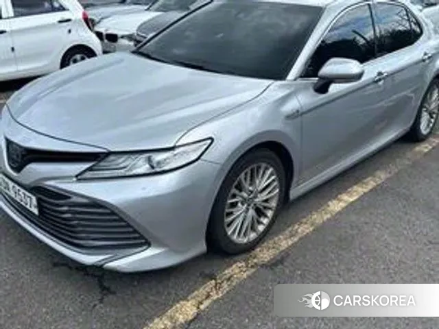 Toyota Camry (XV70) 2018 Серебряный из Кореи, фото 5