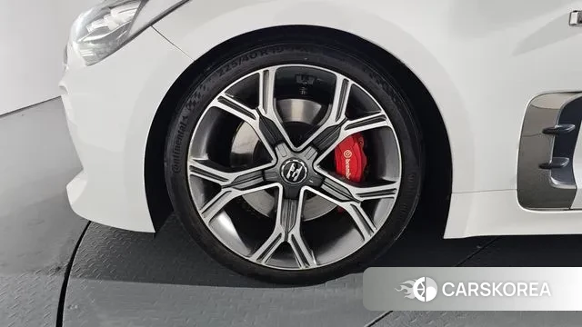 Kia Stinger id 3336367 из Кореи 14