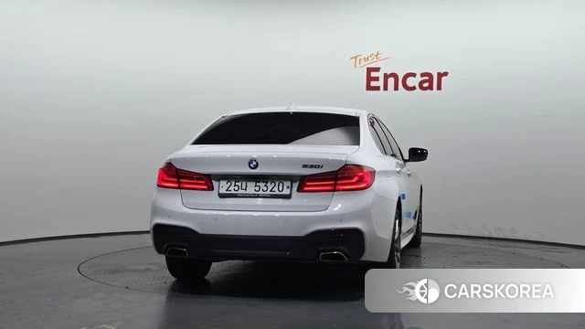 BMW 5 Series (G30) id 4596365 из Кореи 14