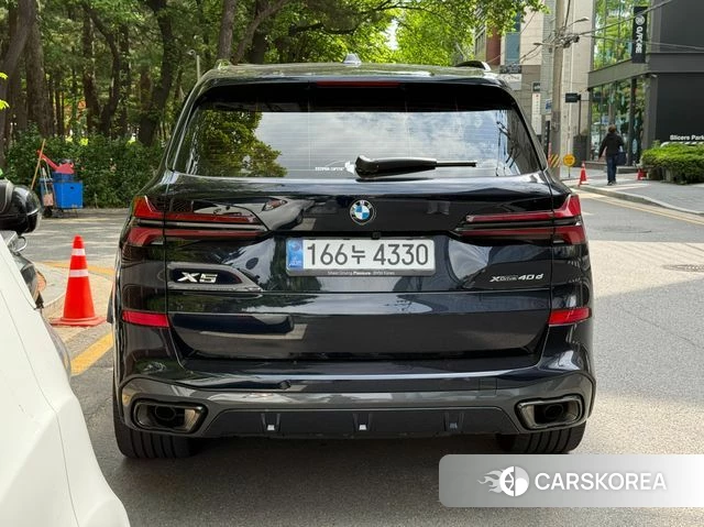 BMW X5 (G05) 2025 Черный из Кореи, фото 4