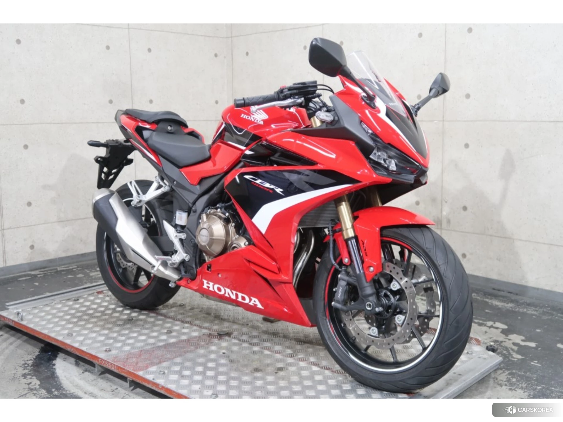 Honda CBR400R ABS 2023 из Японии, фото 2