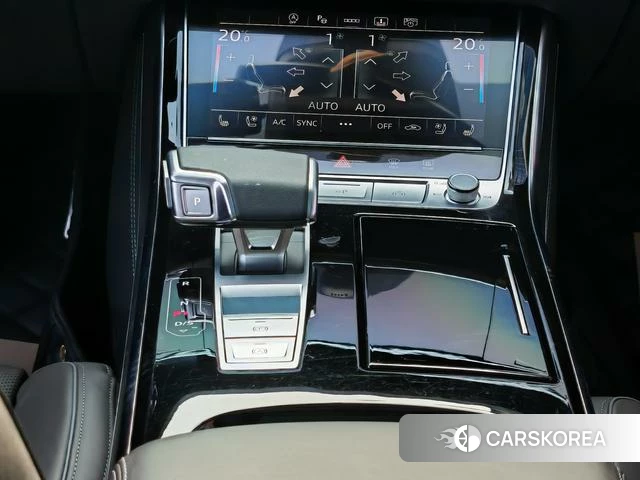 Audi A8 id 4272808 из Китая 17