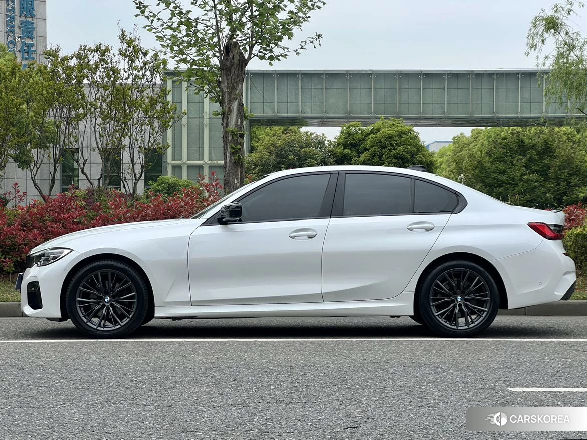 BMW 3 series id 4420208 из Китая 10
