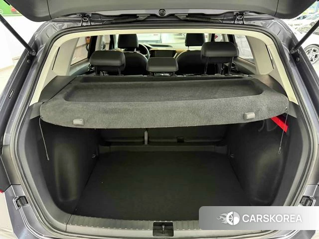 Volkswagen Tuyue id 4348558 из Китая 17