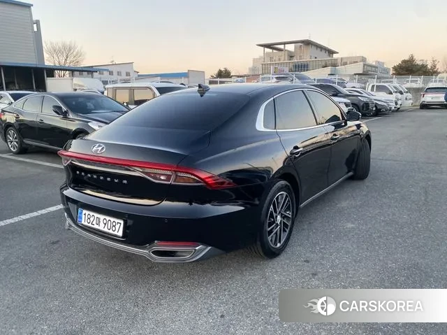 Hyundai The New Grandeur IG id 3577981 из Кореи 14