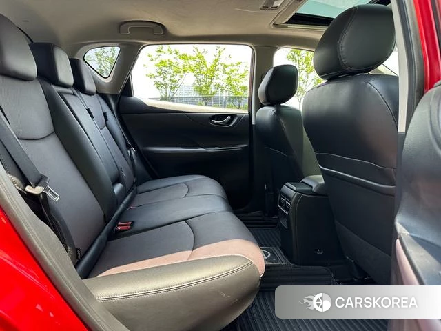 Nissan TIIDA id 4341789 из Китая 14