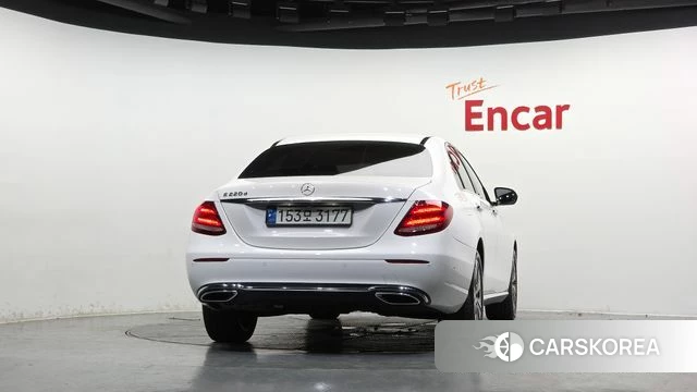 Mercedes-Benz E-Class W213 id 4764675 из Кореи 24