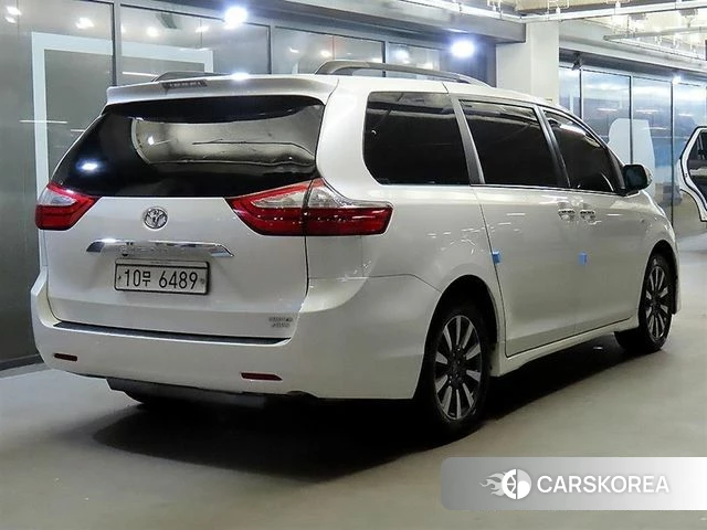Toyota Sienna id 4286298 из Кореи 14