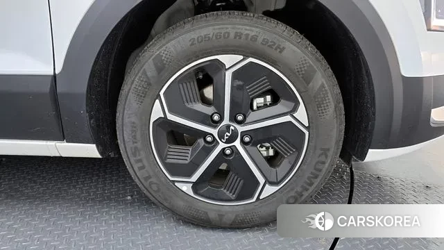 Kia Di Ol Nu Niro id 3739216 из Кореи 14