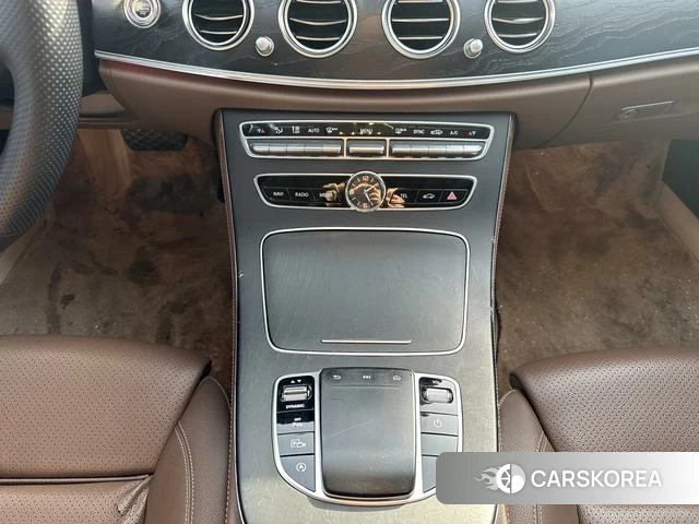 Mercedes-Benz E-class id 4210269 из Китая 11