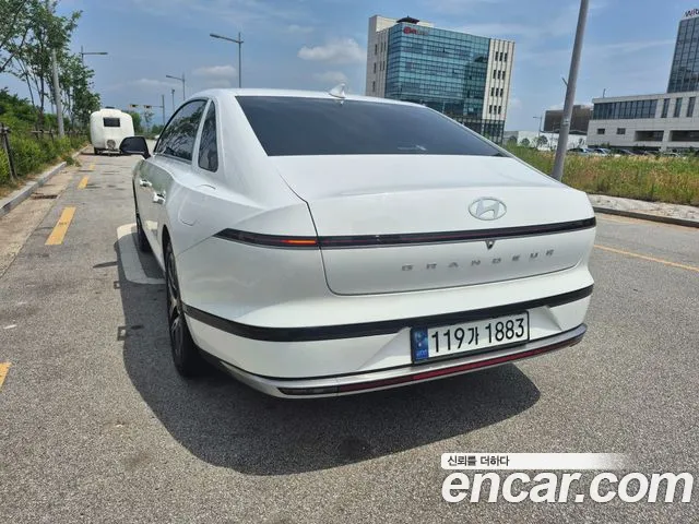Hyundai Grandeur Hybrid (GN7) id 2805726 из Кореи 14
