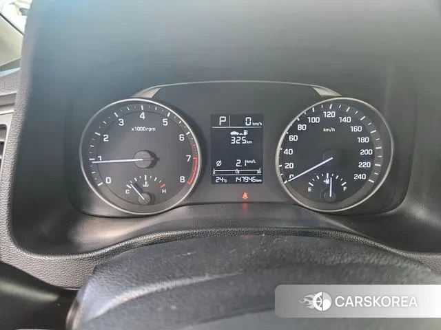 Hyundai Avante AD id 3179471 из Кореи 5