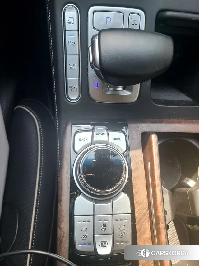 Genesis G90 id 3439100 из Кореи 12