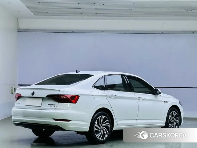 Volkswagen Sagitar id 3889005 из Китая 9