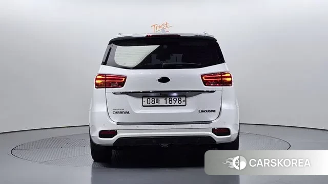 Kia The New Carnival id 3319440 из Кореи 14