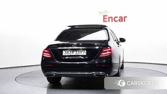 Mercedes-Benz E-Class W213 id 4446949 из Кореи 26