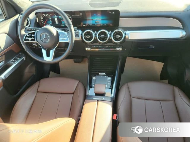 Mercedes-Benz GLB 2023 Белый из Китая, фото 4