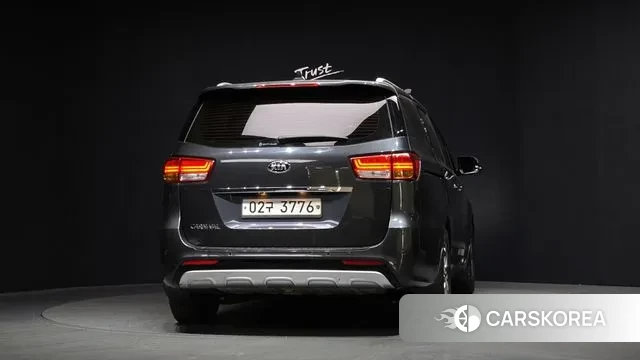 Kia All New Carnival id 3641833 из Кореи 14