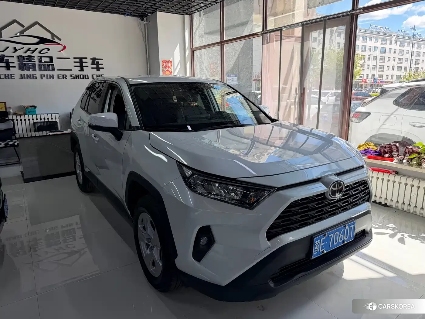 Toyota RAV4 2025 Белый из Китая, фото 4